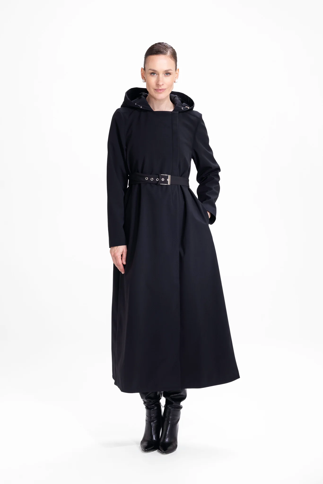 Double Breasted Coat with Trapeze Cut in Black | Black Classic