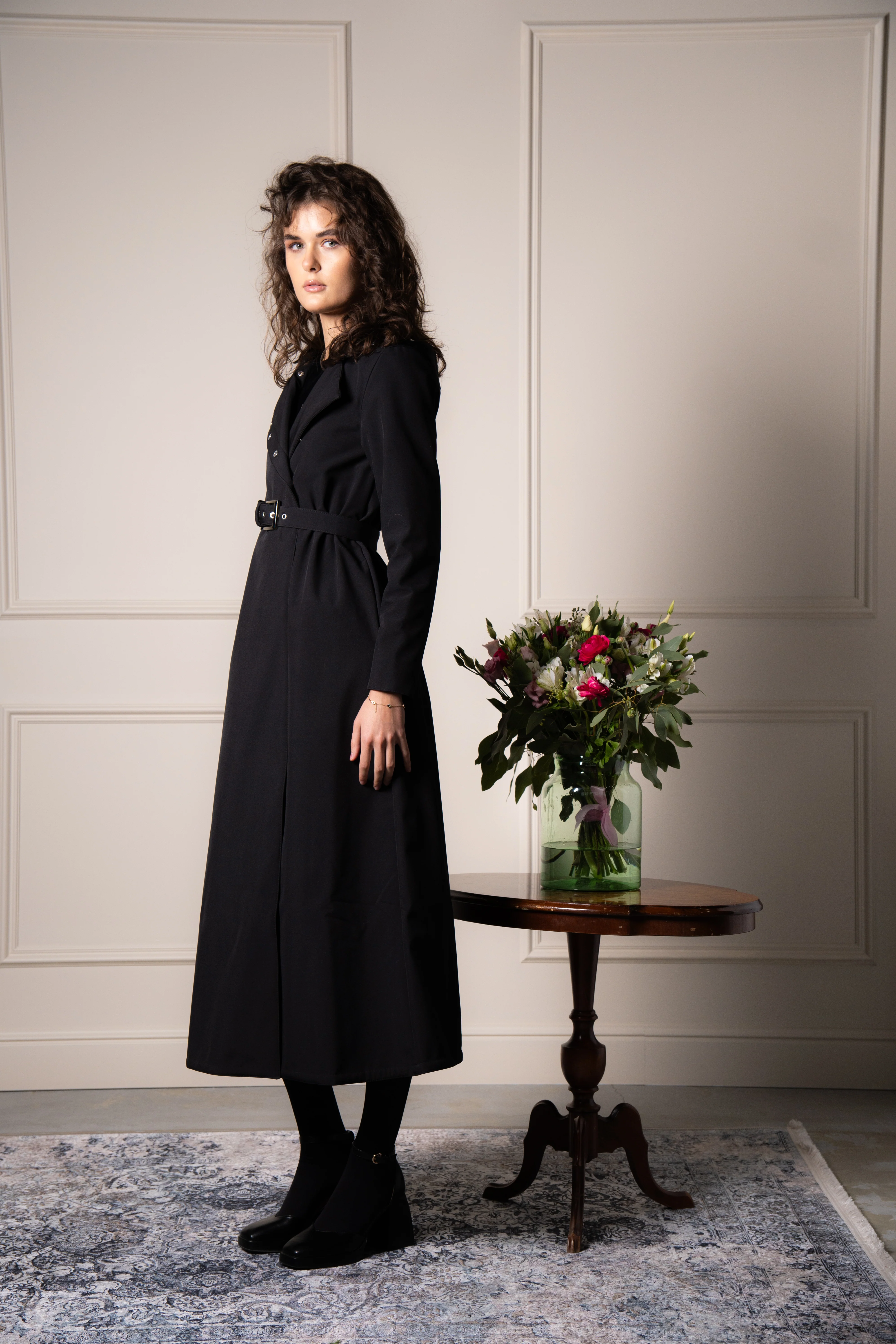 Double Breasted Coat with Trapeze Cut in Black | Black Classic - Image 2