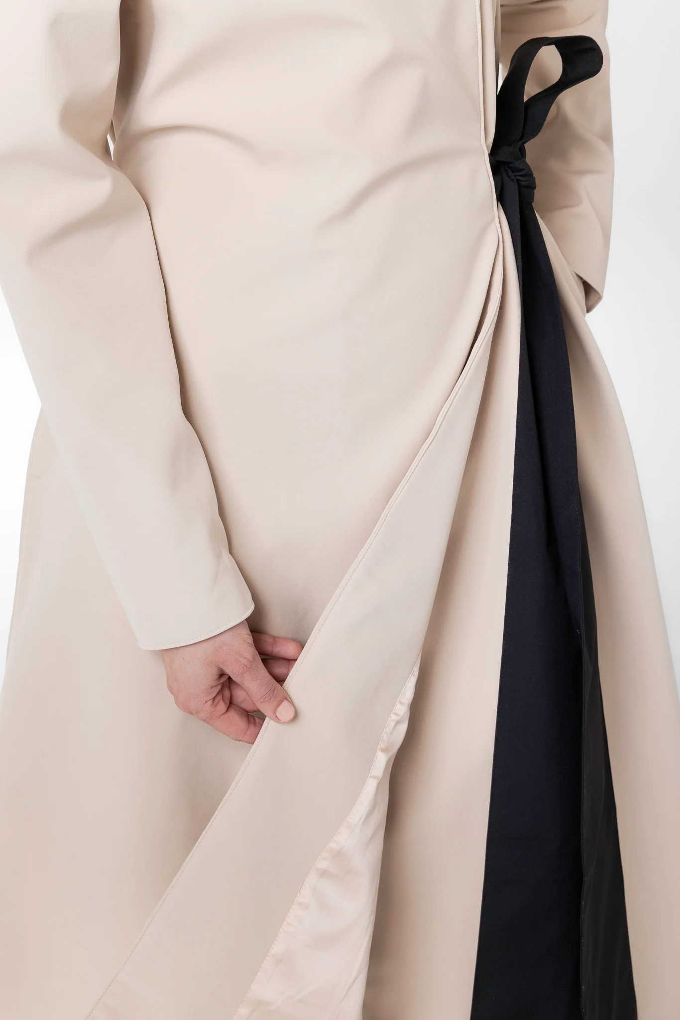 Beige Double Breasted Coat with Trapeze Cut with a Bow | Desirable Bow - Image 8
