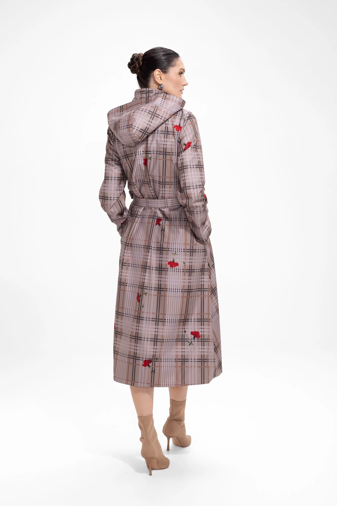 Double Breasted Women's Coat with Front Pleats in Beige | Blush of the Crown - Image 5