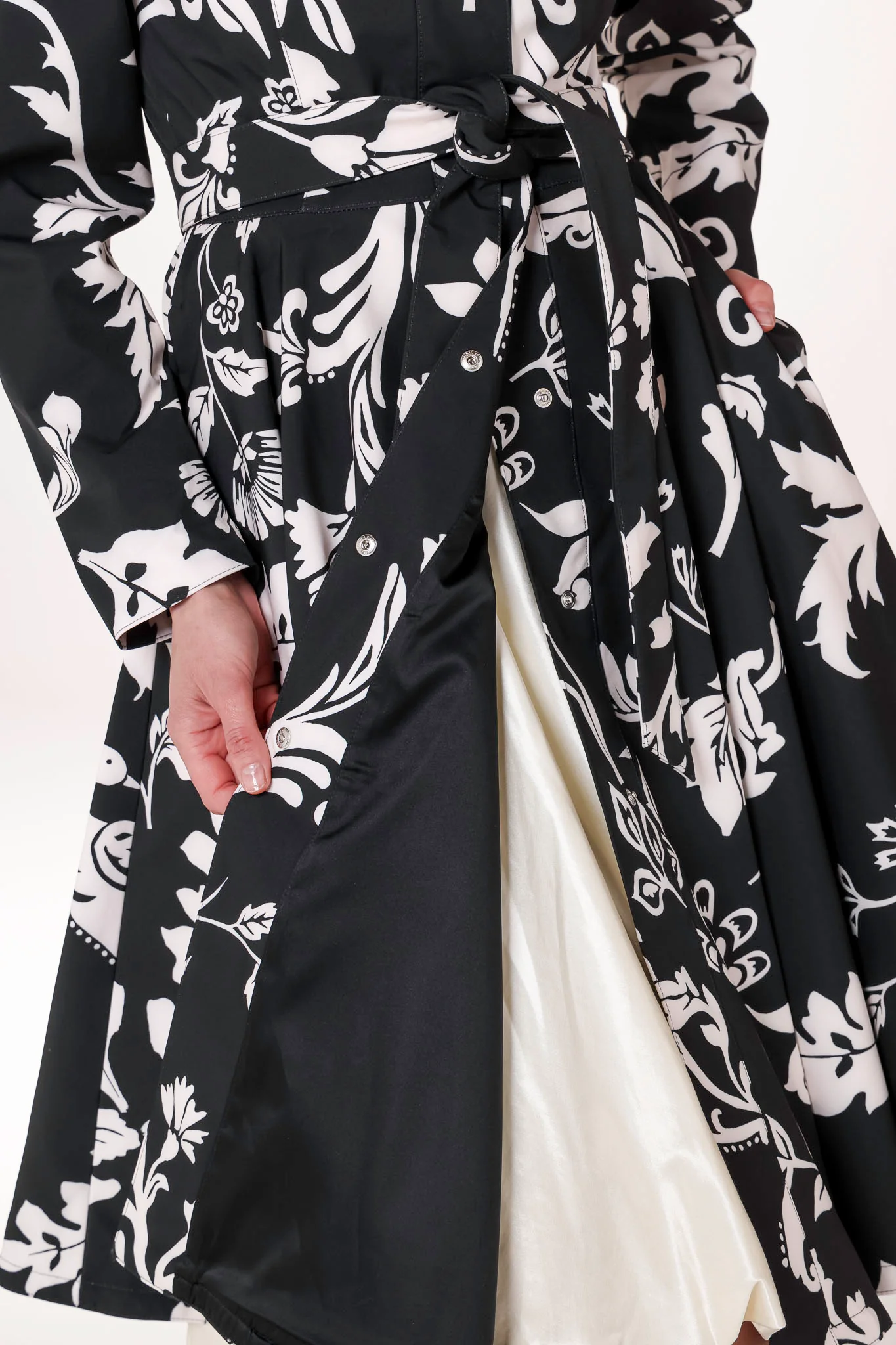 Fit and Flare Coat with Full Circle Skirt in Black and White | Blooming Night - Image 8