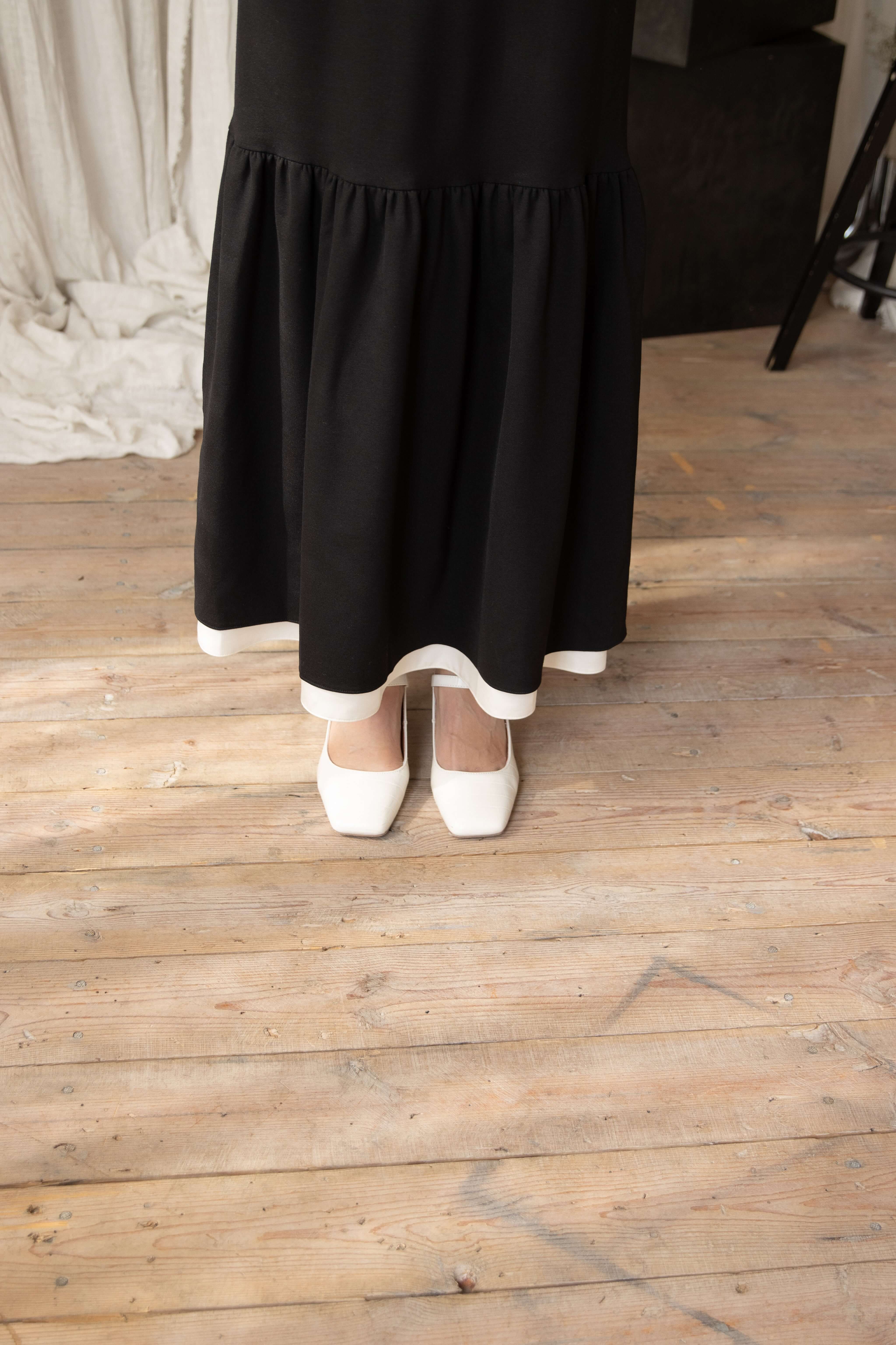 Long Sleeve Maxi Dress in Black | Quiet Elegance - Image 12